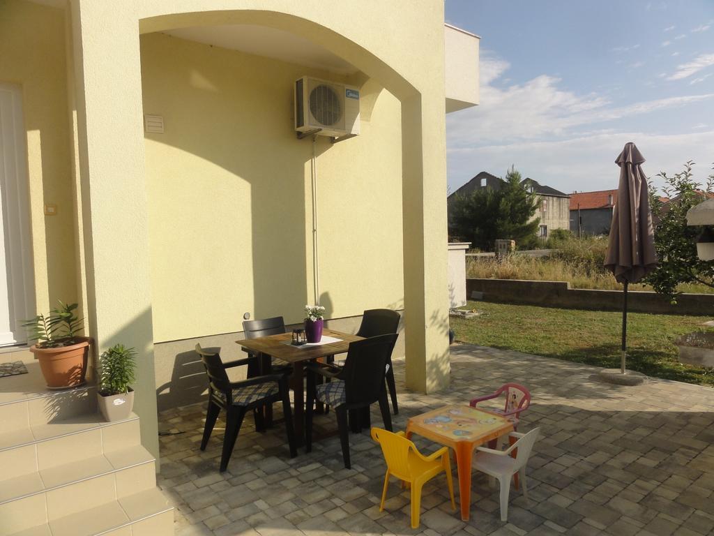 Apartment Roni Задар Екстериор снимка